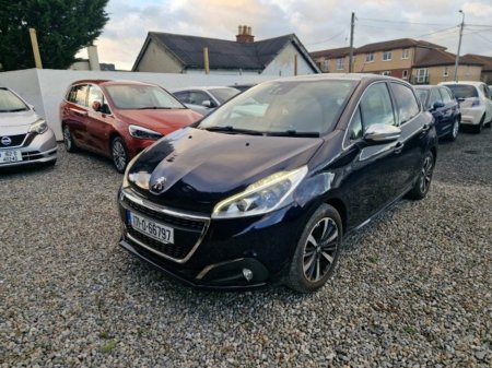 2017 Peugeot 208 1.2l Auto| Panoramic roof €10,950 thumbnail