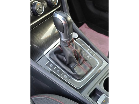 2017 Volkswagen Golf - thumbnail 15