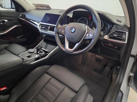 2020 BMW 3 Series - photo 6