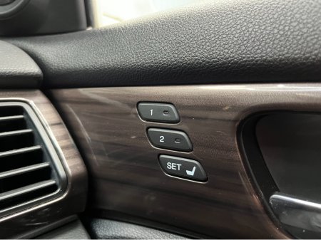 2016 Honda Accord - thumbnail 12