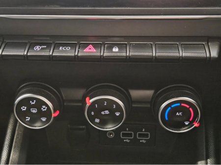 2021 Renault Clio DYNAMIQUE TCE 100 MY19 5DR €12,950 thumbnail