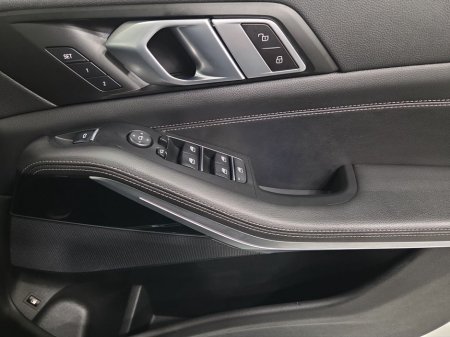 2021 BMW X5 - thumbnail 23