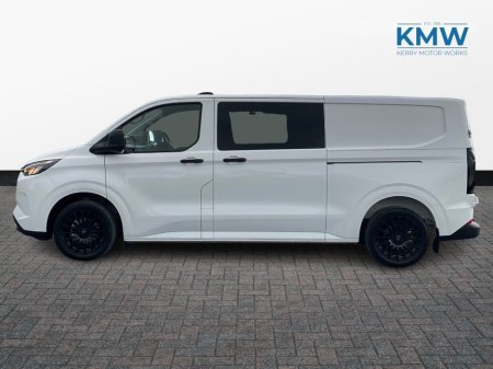2026 Ford Transit Custom 2.5 LWB Crew Cab 6 Seater PHEV Automatic €46,500