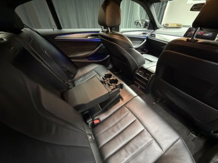 2019 BMW 5 Series - thumbnail 31