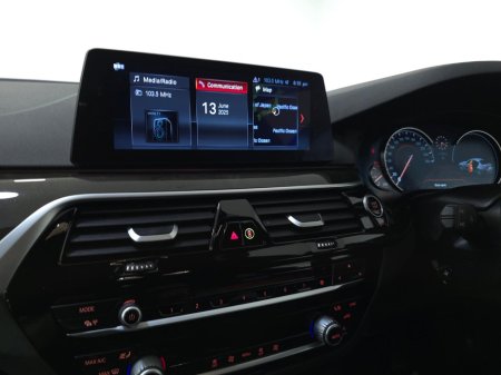 2017 BMW 5 Series 520d M Sport Auto €27,950 thumbnail