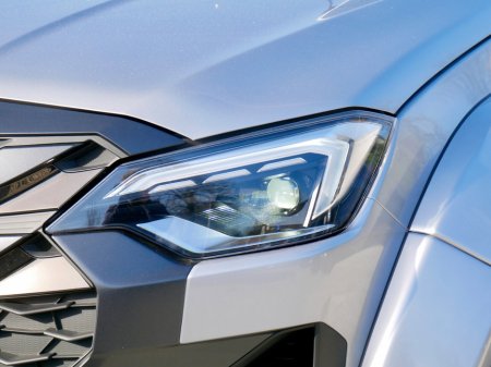 2025 Isuzu D-MAX - thumbnail 11