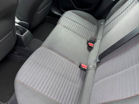 2022 Peugeot 208 - thumbnail 7