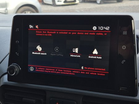 2021 Citroen Berlingo Enterprise 650 Van 1.5 Diesel with 3 seats in front and side loading door. thumbnail