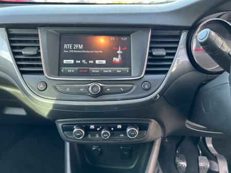 2022 Opel Crossland X SRI 1.5 110PS-DIE-6S 110PS-DIE-6SP 5DR thumbnail