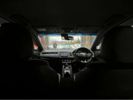 2017 Honda Vezel €16950! 2017 HONDA VEZEL RS HYBRID SENSING 1.5 AUTOMATIC / CRUISE CONTROL / REVERSE CAMERA / HEATED SEATS / PADDLE SHIFTERS AND MORE €16,950 thumbnail