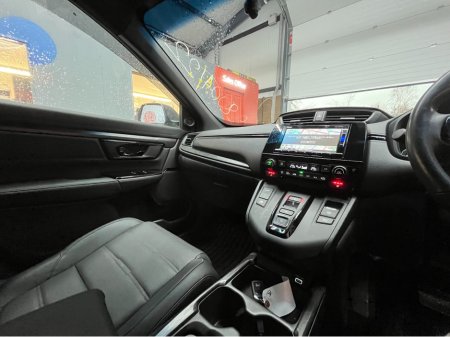 2022 Honda CR-V €34950 2022 HONDA CR-V EHEV EX BLACK EDITION 2.0 AUTOMATIC / CRUISE CONTROL / REVERSE CAMERA / ELECTRIC MEMORY & HEATED SEATS / PANORAMIC SUNROOF / PADDLE SHIFTERS €34,950 thumbnail