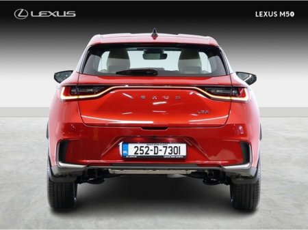 2025 Lexus LBX Elegant €39,950 thumbnail