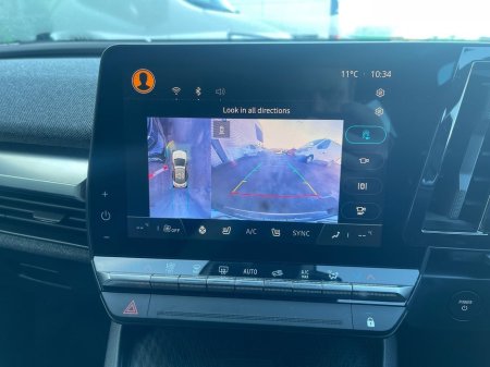 2023 Renault Megane E-Tech - thumbnail 14