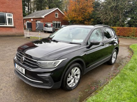 2021 Volkswagen Tiguan LIFE 2.0 TDI MANUAL 6SPEED FWD 122BHP 5 5DR