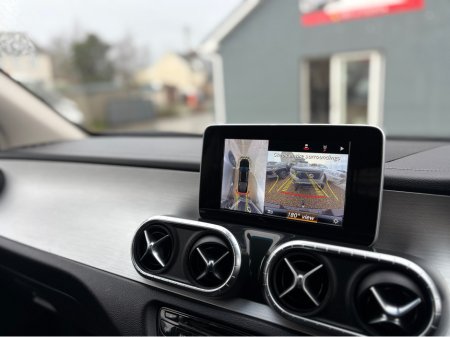 2019 Mercedes-Benz X Class POWER D 4MATIC AUTO €36,950 thumbnail