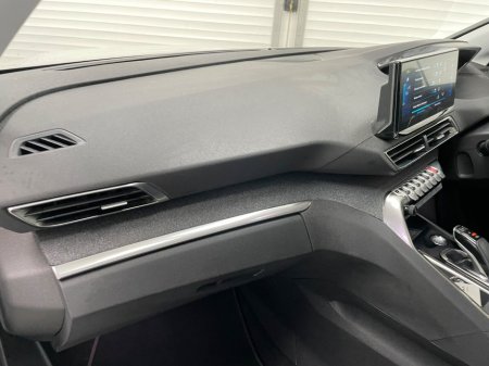 2021 Peugeot 3008 - thumbnail 20