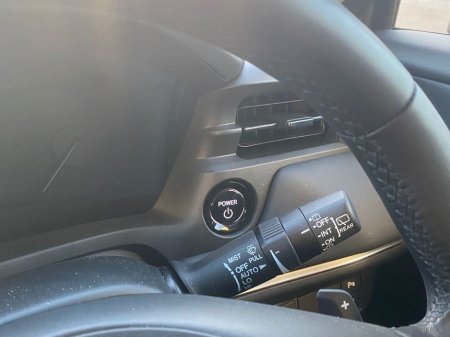 2025 Honda HR-V E HEV Advance €42,995 thumbnail