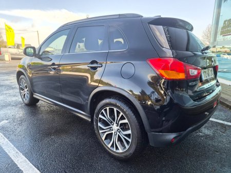 2017 Mitsubishi ASX - thumbnail 5