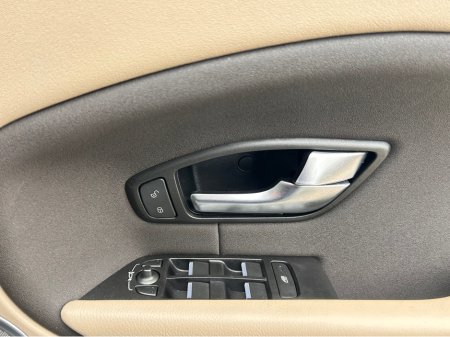 2015 Land Rover Range Rover Evoque MY16 TD4 SE 5DR €12,950 thumbnail