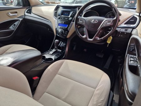 2015 Hyundai Santa Fe - thumbnail 13