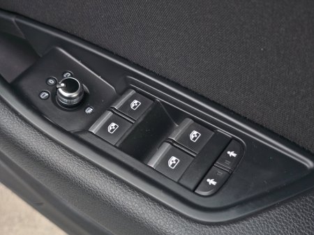 2016 Audi A4 - thumbnail 21