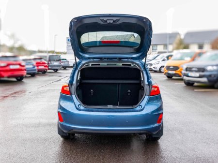 2022 Ford Fiesta 2022 Ford Fiesta Blue 1.0T EcoBoost 100PS Titanium €20,950 thumbnail