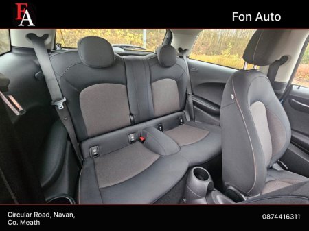 2015 MINI Hatch - thumbnail 17