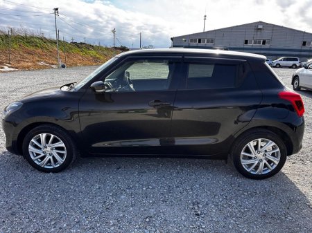 2020 Suzuki Swift - view 4