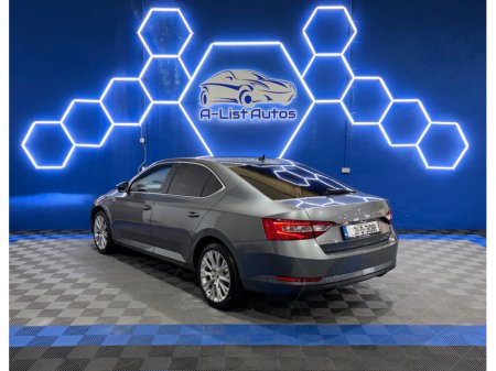 2022 Skoda Superb 2.0TDI Style / FINANCE AVAILABLE €23,950 thumbnail