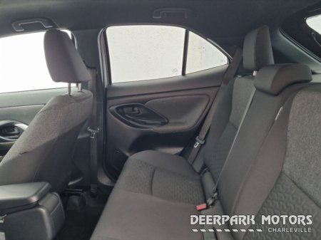 2022 Toyota Yaris Cross 1.5 Hybrid Luna Sport auto €26,950 thumbnail