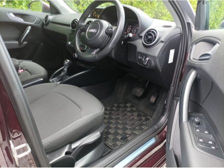 2015 Audi A1 Sportback 1.4 TFSI FOUR CYLINDER PETROL AUTOMATIC HIGH SPEC CAR WITH AUTOMATIC HEADLIGHTS MULTI FUNCTION STEERING WHEEL STOP START TECHNOLOGY FULLY SERVICED NEW NCT ONE YEAR ROAD TAX €13,495