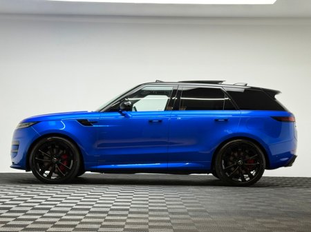 2026 Land Rover Range Rover Sport AUTOBIOGRAPHY P550E VELOCITY BLUE €171,990 thumbnail