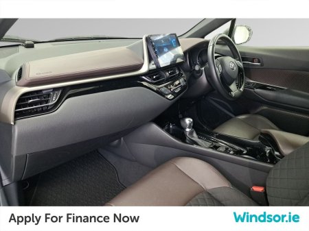 2020 Toyota C-HR HYBRID AUTO €21,995