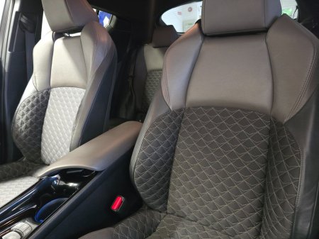 2023 Toyota C-HR Hybrid SOL Automatic * Best Spec * €28,950 thumbnail