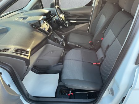 2022 Ford Transit Connect SWB HP TREND 1 1.5 TD 120 M6 FWD 3 €13,780 thumbnail