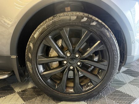 2021 Land Rover Discovery - thumbnail 6