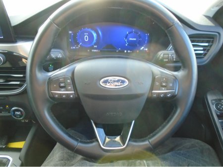 2022 Ford Kuga TITANIUM 5DR 1.5 TD 120 S6.2 M6 F €27,500
