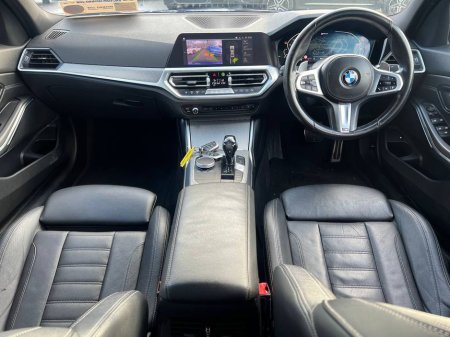 2021 BMW 3 Series - thumbnail 10