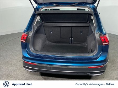 2023 Volkswagen Tiguan - thumbnail 10