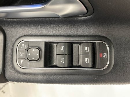 2025 Mercedes-Benz CLA Class - thumbnail 22