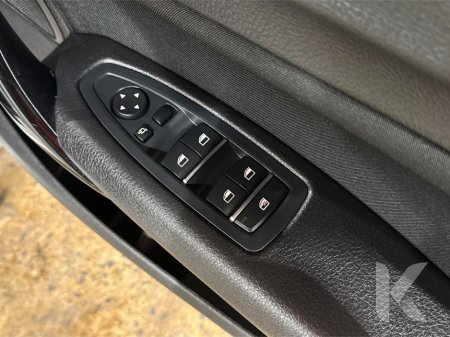 2018 BMW 1 Series 1.5 AUTOMATIC - ALLOY WHEELS - MULTI FUNCTION STEERING WHEEL - CRUISE CONTROL - ELECTRIC WINDOWS - ELECTRIC ADJUSTABLE SEATS - HEATING / AC CONTROLS - €19,950 thumbnail