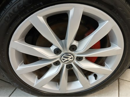 2018 Volkswagen Golf 1.6 TDI HIGHLINE  5DR 115HP  : FINANCE ARRANGED : €16,500 thumbnail