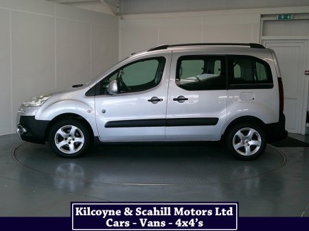 2013 Peugeot Partner - thumbnail 4