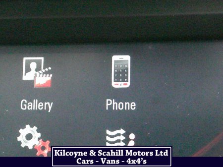 2020 Vauxhall Grandland X X SE TURBO D thumbnail