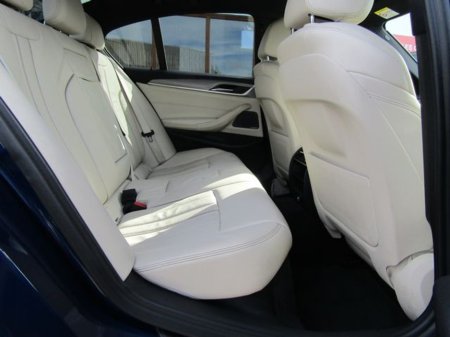 2018 BMW 5 Series - thumbnail 20