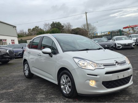 2015 Citroen C3 1.2 AUTO FULL MOON ROOF / LOW ROAD TAX / LOW MILEAGE €9,500 thumbnail