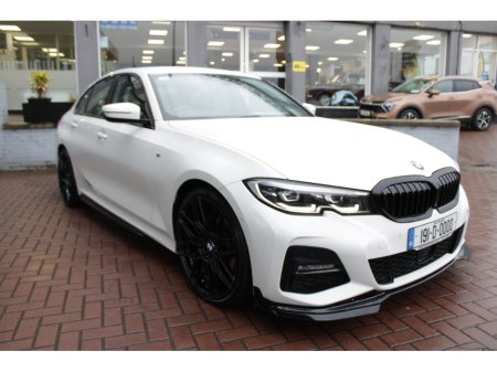 2019 BMW 3 Series 2.0D X-DRIVE M-SPORT PRO PLUS 4DR SALOON AUTO // 1 OWNER WITH ONLY 91,000 KM'S // BUY WITH CONFIDENCE AA AND SIMI APPROVED DEALER 2026 // FINANCE ARRANGED // ALL TRADE INS WELCOME // €33,950 thumbnail