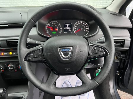 2023 Dacia Sandero ESSENTIAL 1.0 TCE // CRUISE CONTROL // AIR CONDITIONING // 2 KEYS €12,900 thumbnail