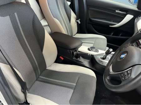 2017 BMW 1 Series - thumbnail 11