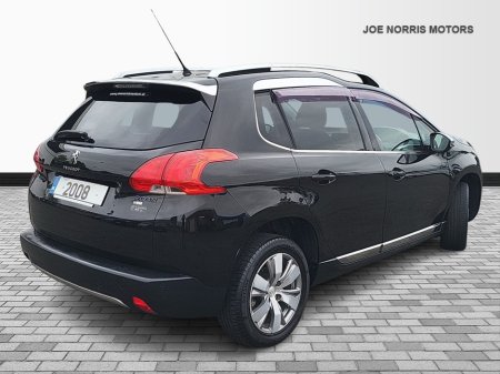 2016 Peugeot 2008 - thumbnail 15